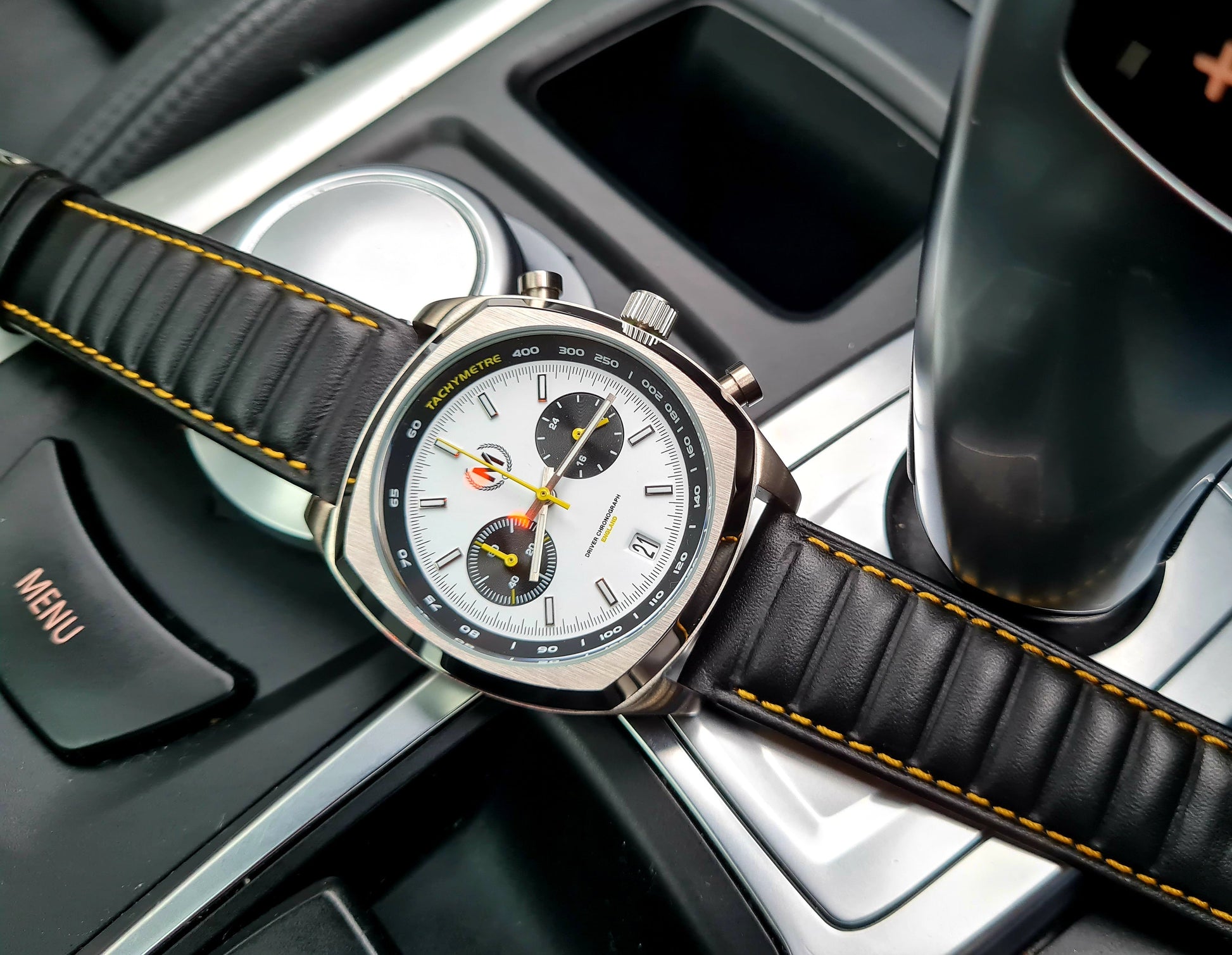 Driver Chronograph MKII Meca-Quartz, Panda - SJR London Timepiece