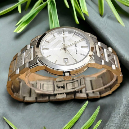 Burberry BU9037 Unisex 38mm The City - SJR London Timepiece