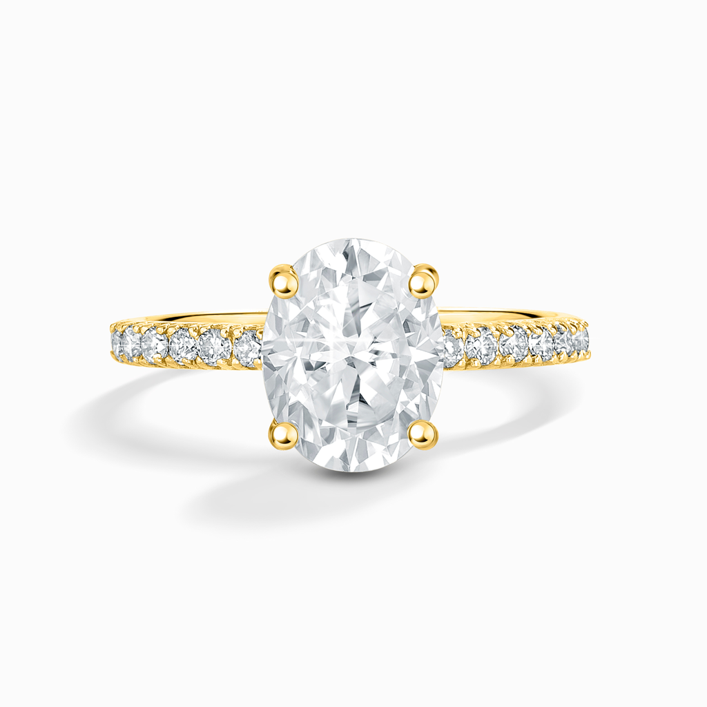 Bague de fiançailles solitaire ovale en moissanite de 2 carats avec bande pavée en vermeil d'or 18 carats