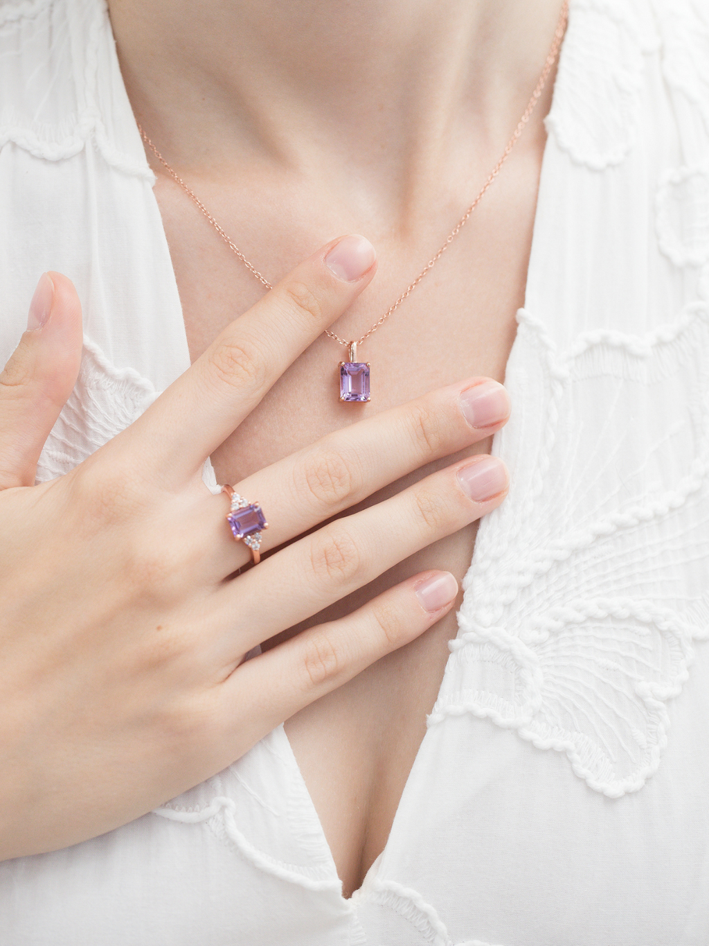 Bague taille émeraude en améthyste lavande en vermeil d'or rose 18 carats