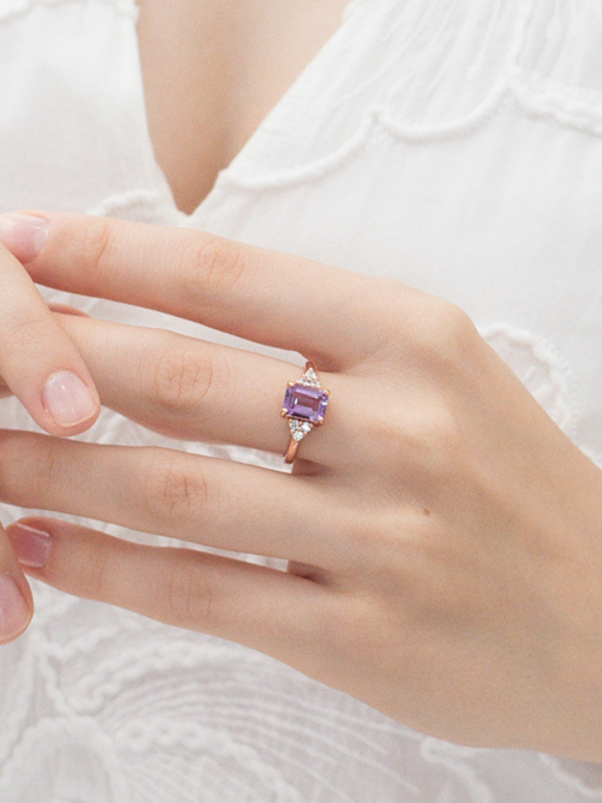Bague taille émeraude en améthyste lavande en vermeil d'or rose 18 carats