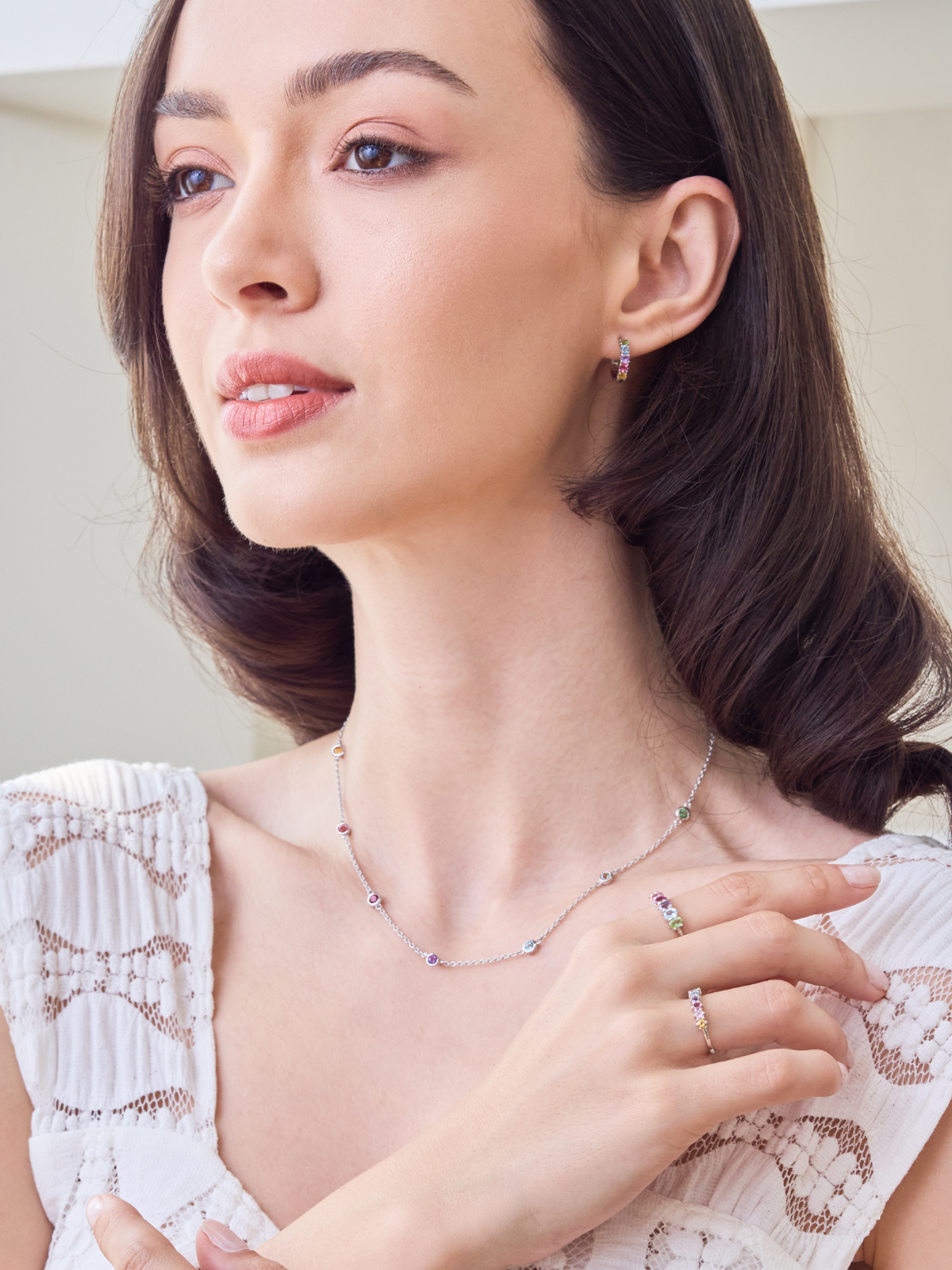 Collier arc-en-ciel en pierres précieuses et argent sterling