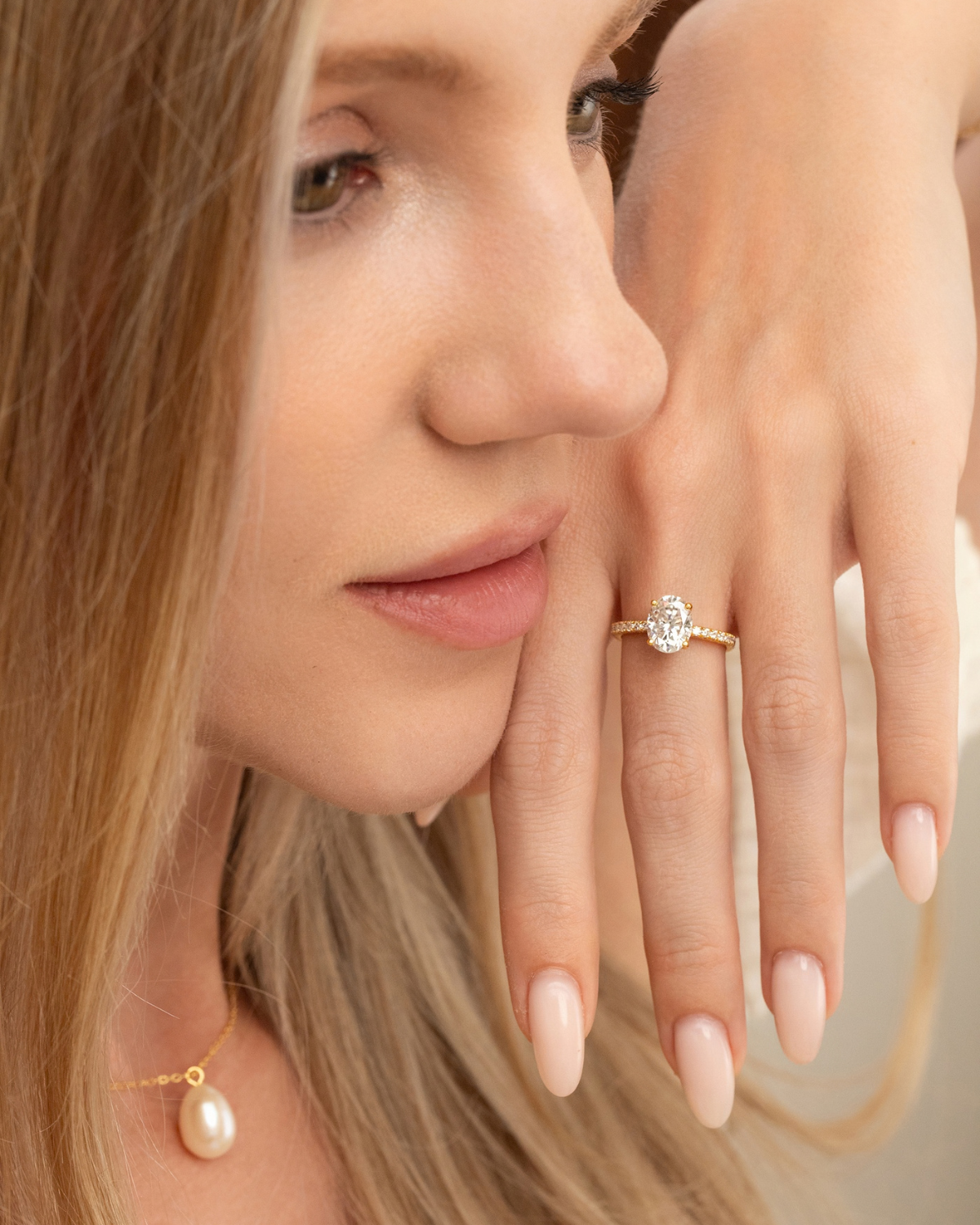 2 ct Oval Solitaire Moissanite Engagement Ring with Pavé Band in 18k Gold Vermeil - SJR London Timepiece