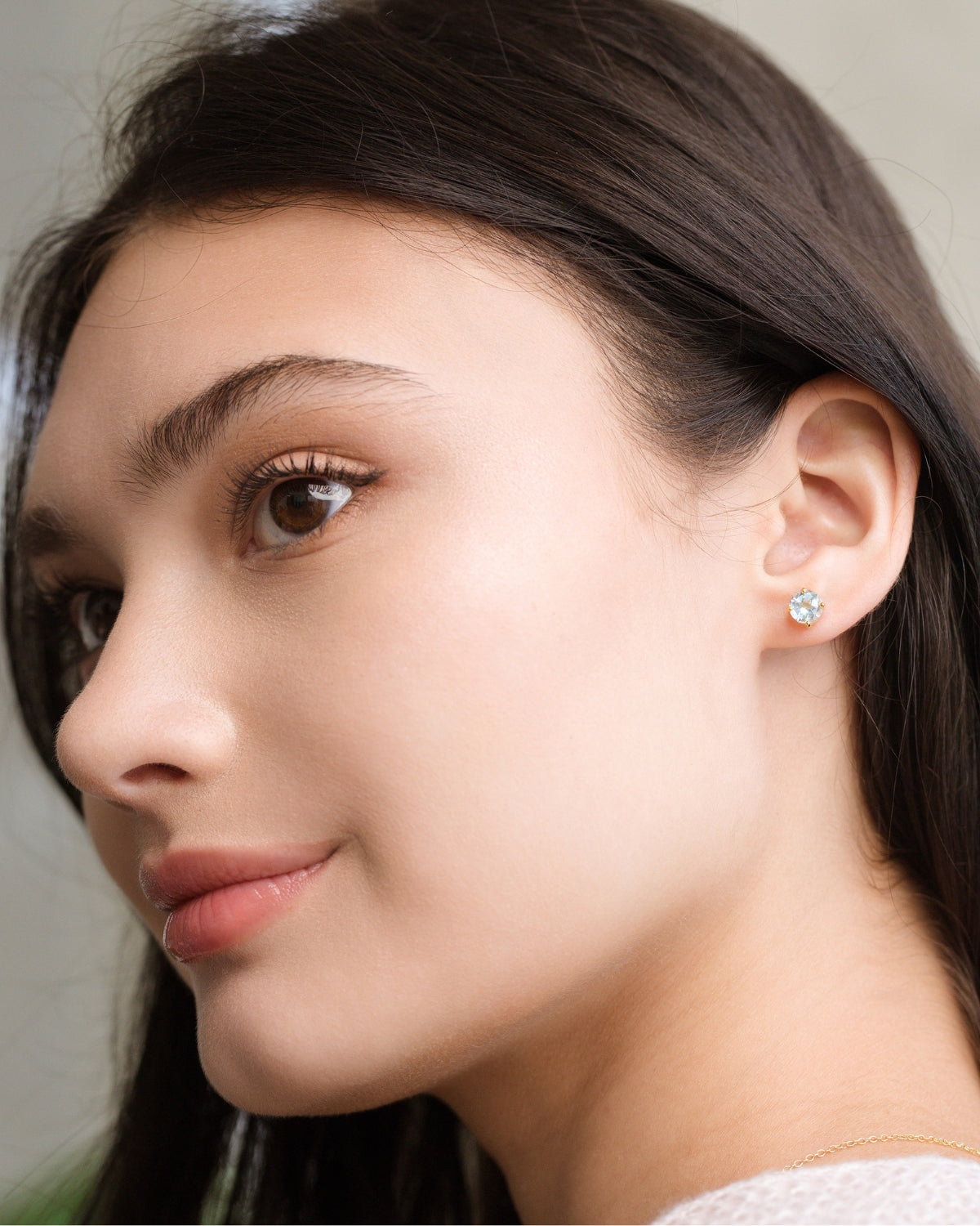 Blue Topaz Round Stud Earrings 6 mm in 18k Gold Vermeil - SJR London Timepiece