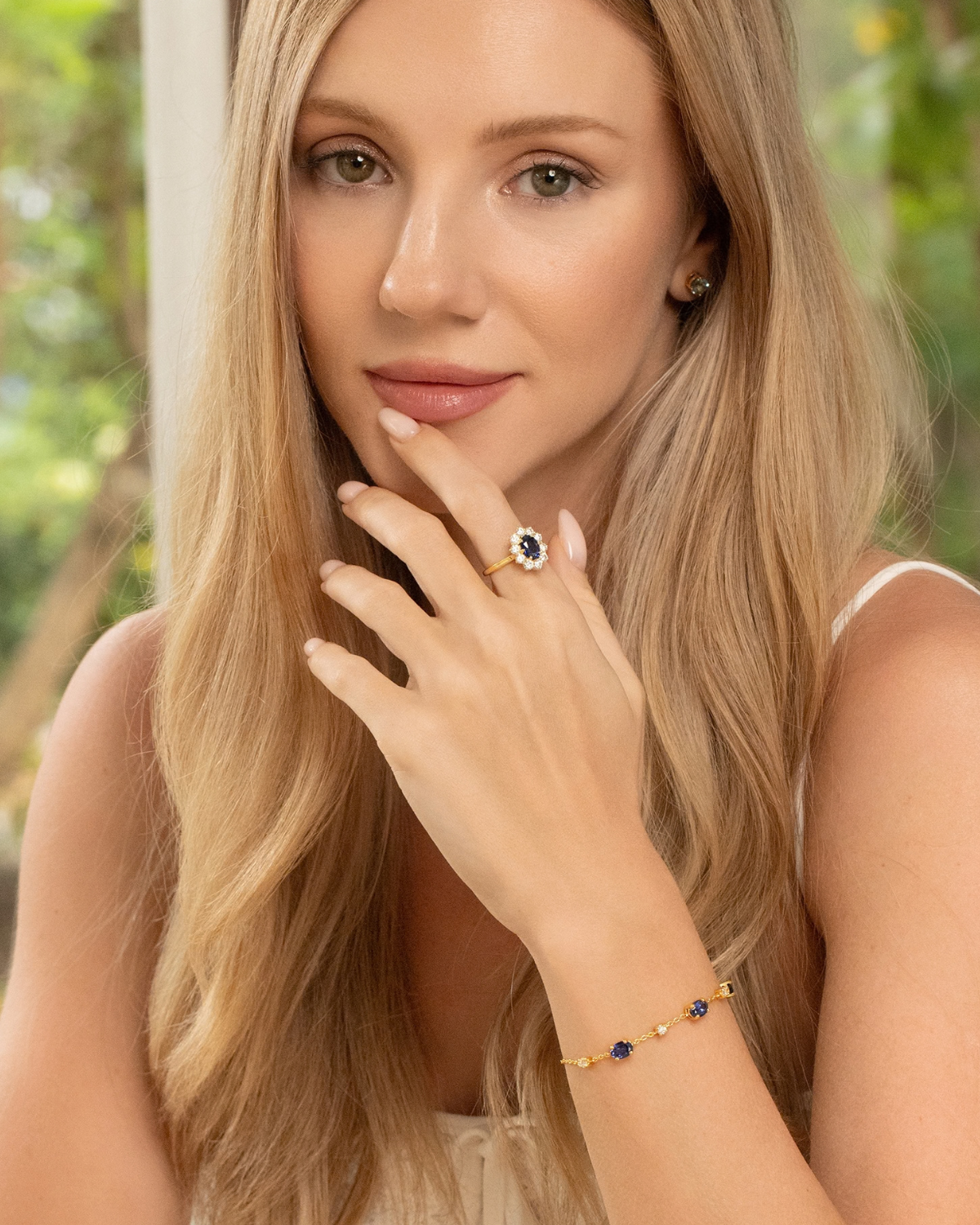 Bague de Fiançailles Halo Saphir Bleu en Vermeil d'Or 18 carats