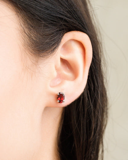 Mini Set 1 - Garnet Jewellery Set in Sterling Silver - SJR London Timepiece