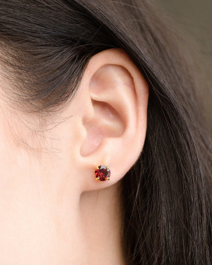 Garnet Everyday Jewellery Gift Set in 18k Gold Vermeil - SJR London Timepiece