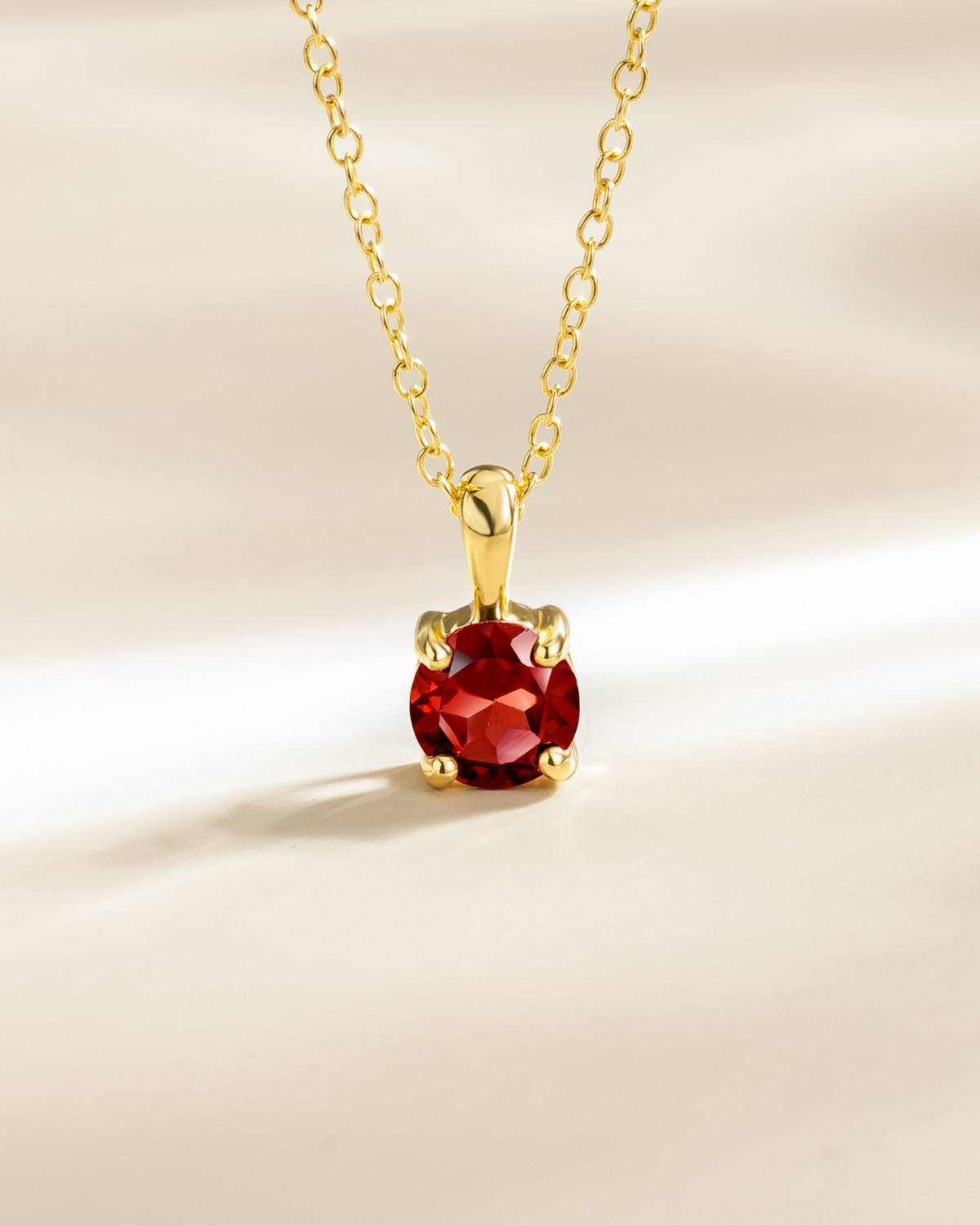 Garnet Everyday Jewellery Gift Set in 18k Gold Vermeil - SJR London Timepiece