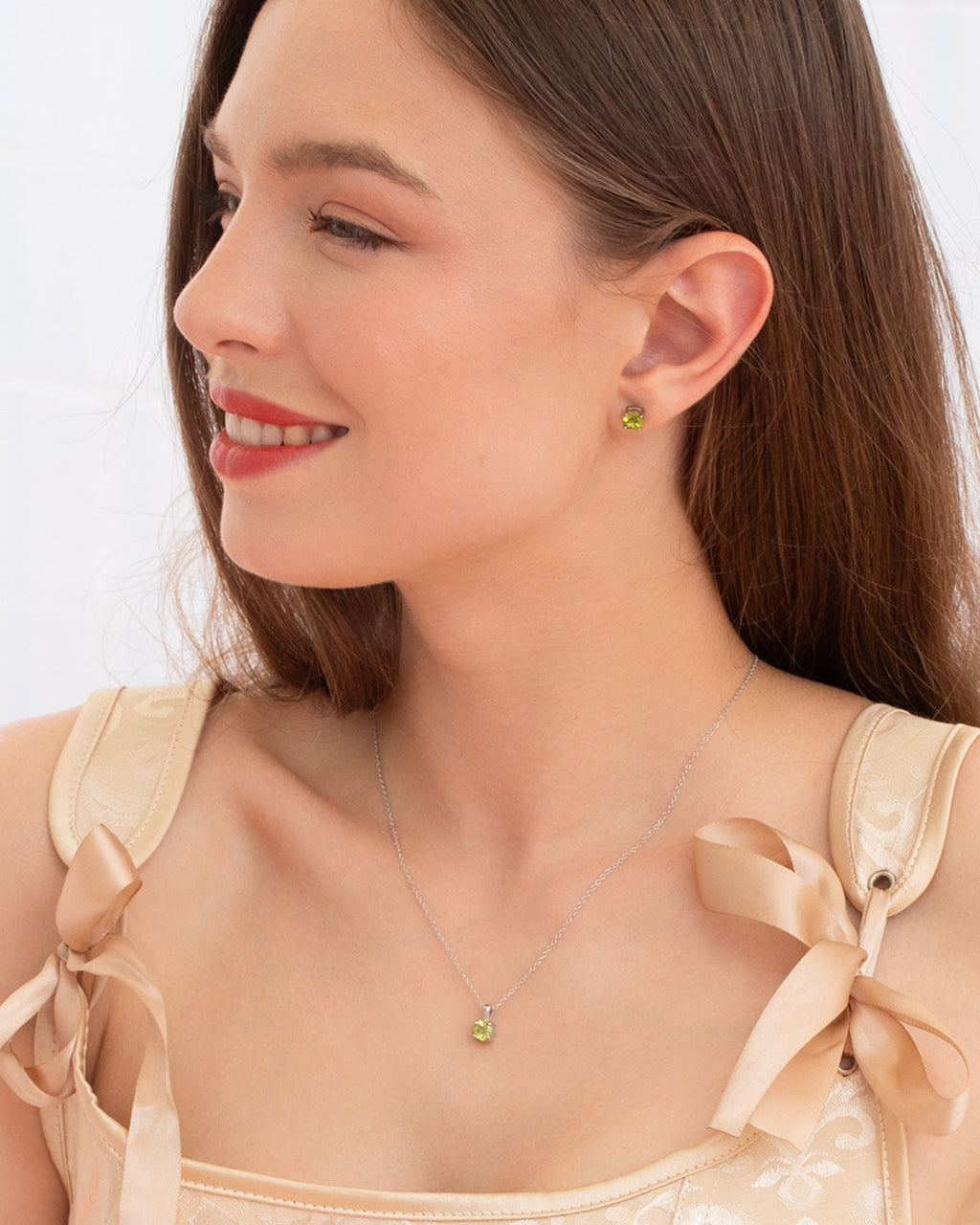 Collier Pendentif Solitaire Péridot en Argent Sterling