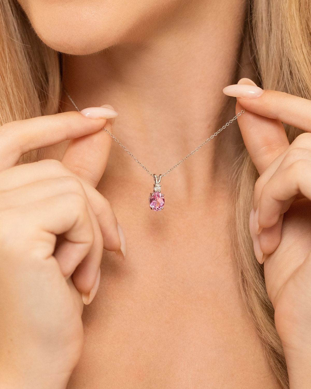 Collier pendentif saphir rose en argent sterling