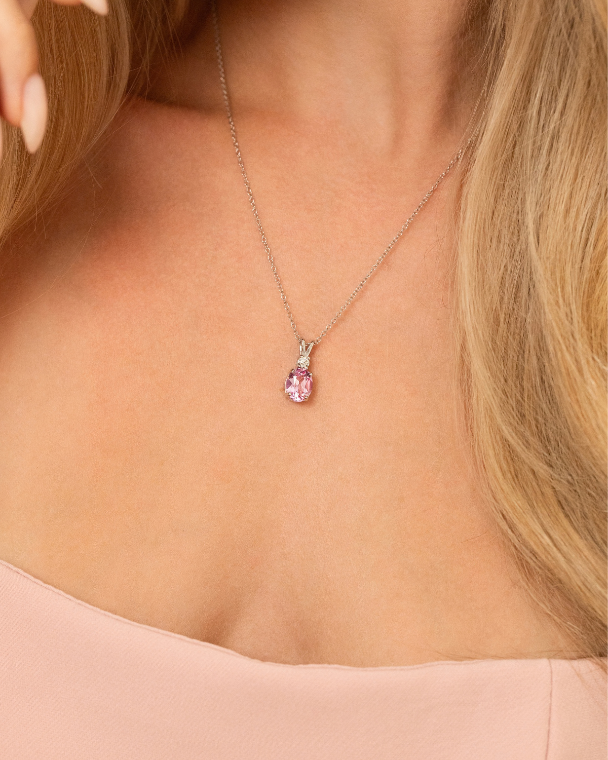 Collier pendentif saphir rose en argent sterling