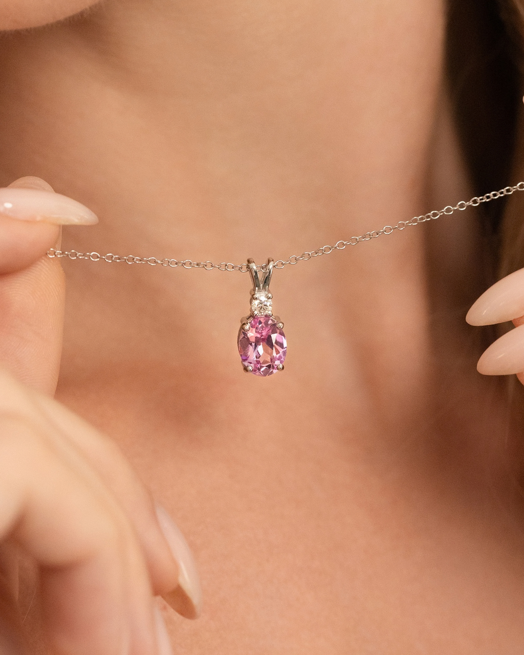 Collier pendentif saphir rose en argent sterling