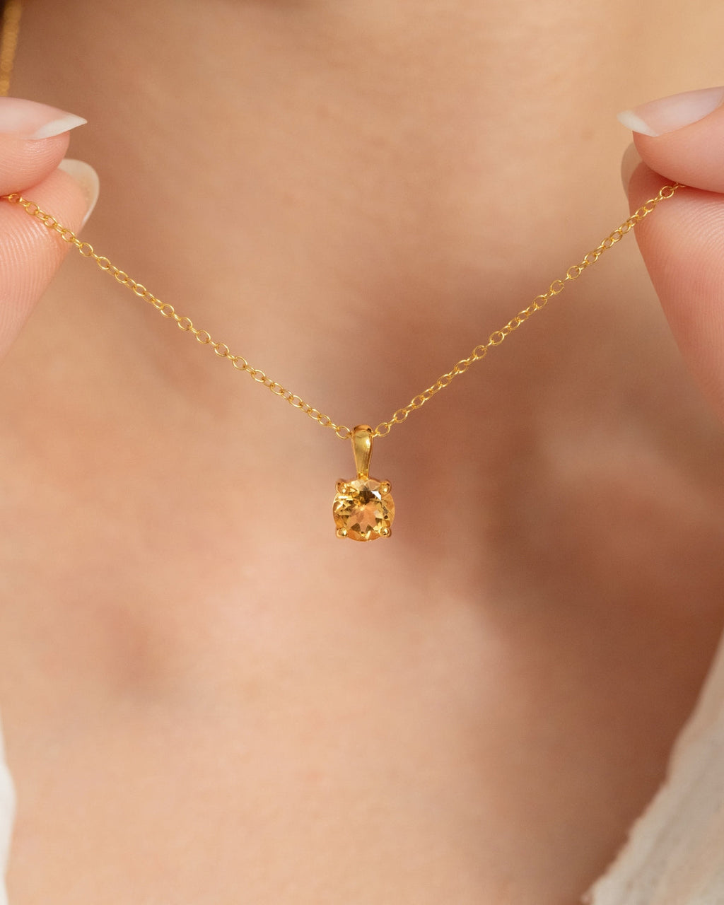 Collier pendentif solitaire citrine en vermeil 18 carats