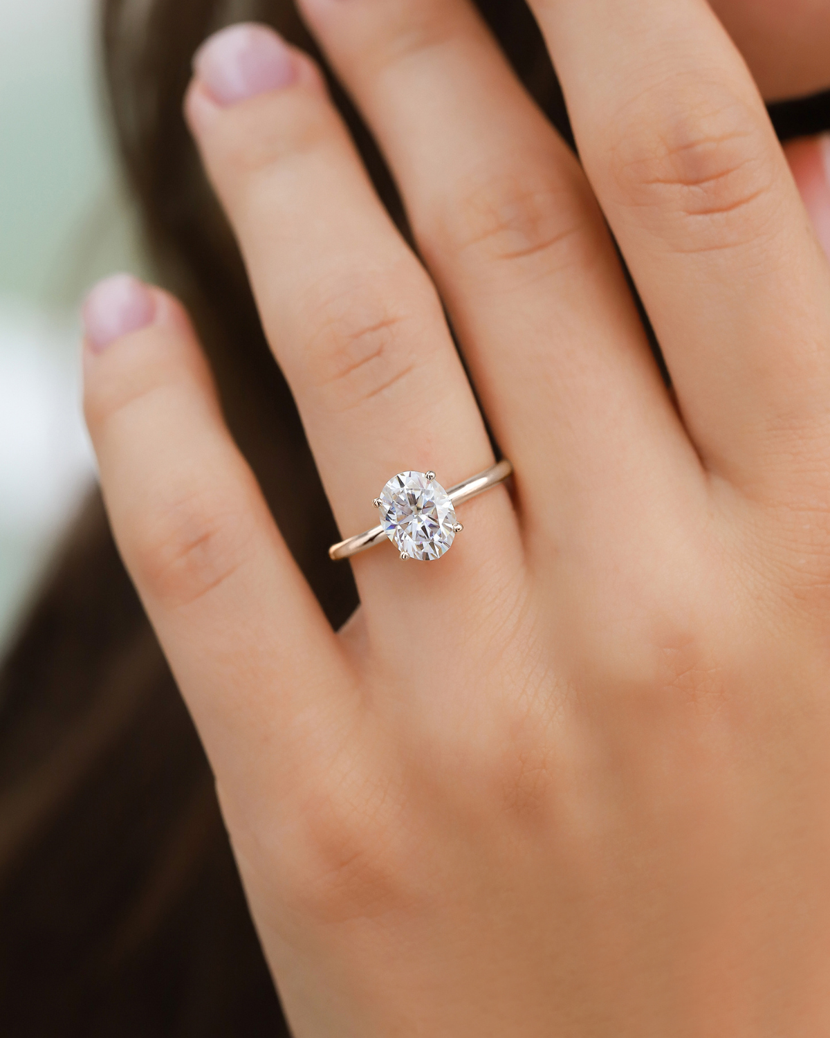 Bague de fiançailles solitaire ovale en moissanite de 2 ct en argent sterling