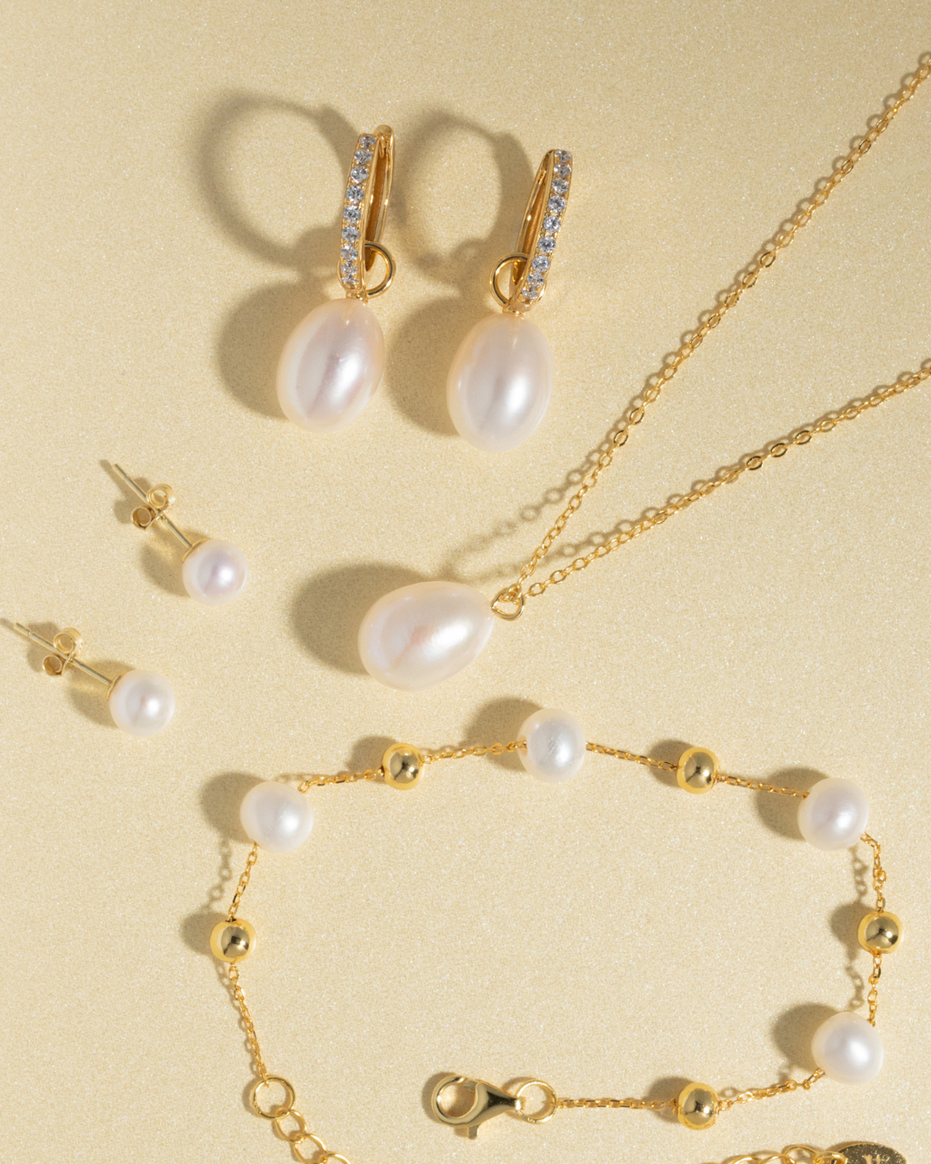 Parure de bijoux quotidiens en perles en vermeil d'or 18 carats