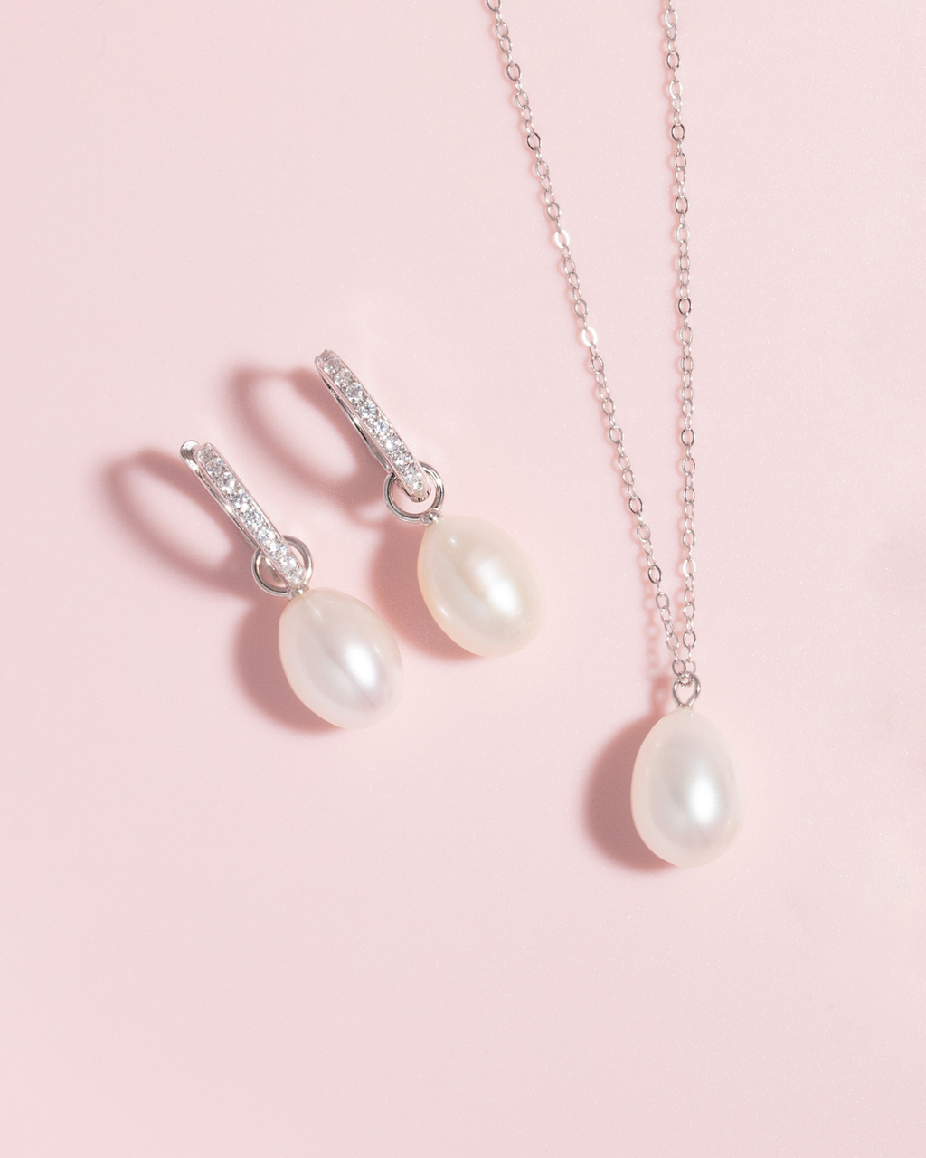 Boucles d'oreilles créoles perles d'eau douce avec perles amovibles en argent sterling