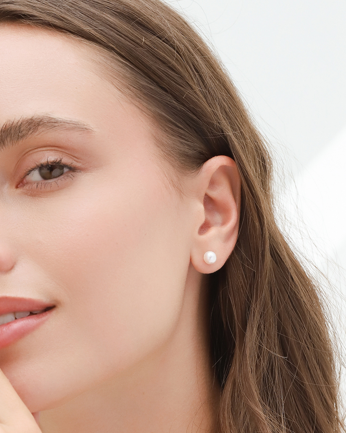 Freshwater Pearl Stud Earrings in Sterling Silver - SJR London Timepiece