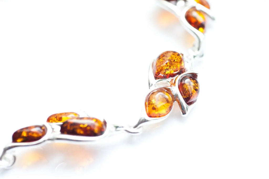 Bracelet maillons à feuilles en ambre