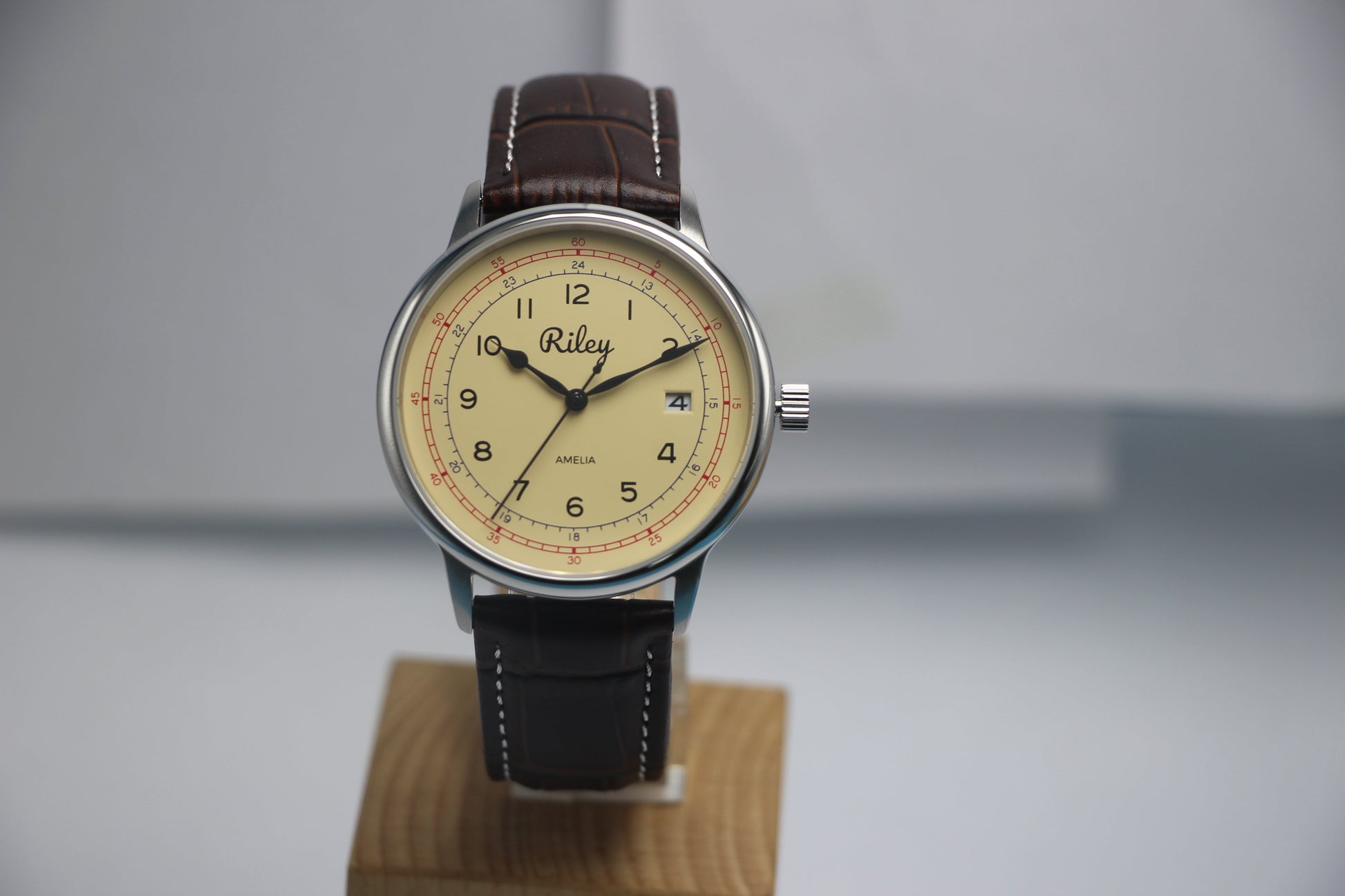 Amelia Earhart - AE01 - SJR London Timepiece