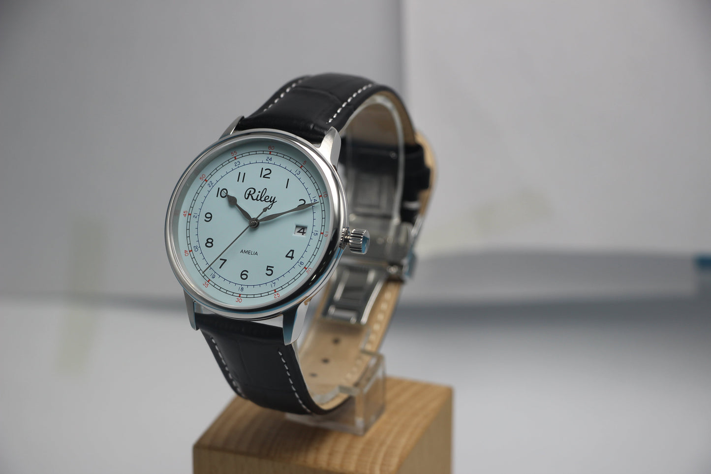Amelia Earhart - AE01 - SJR London Timepiece