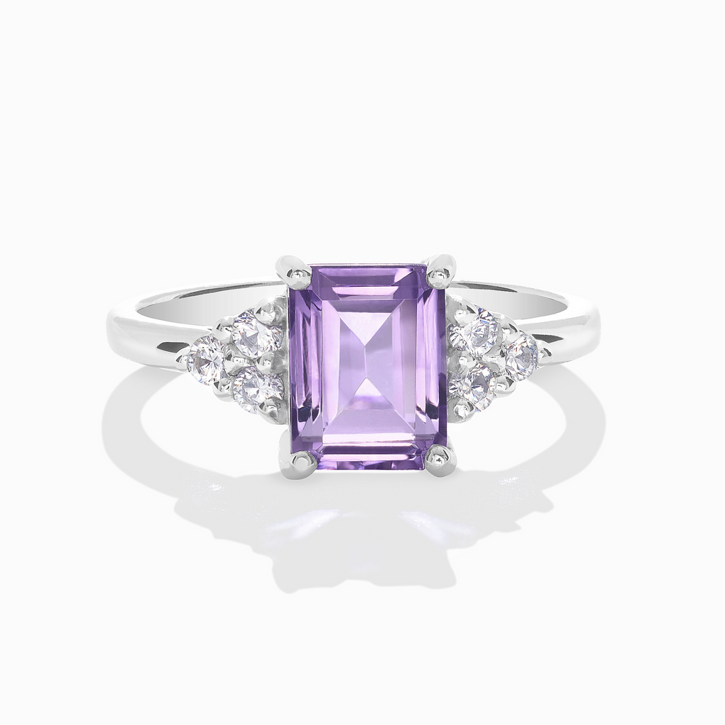 Bague en améthyste lavande taille émeraude en argent sterling