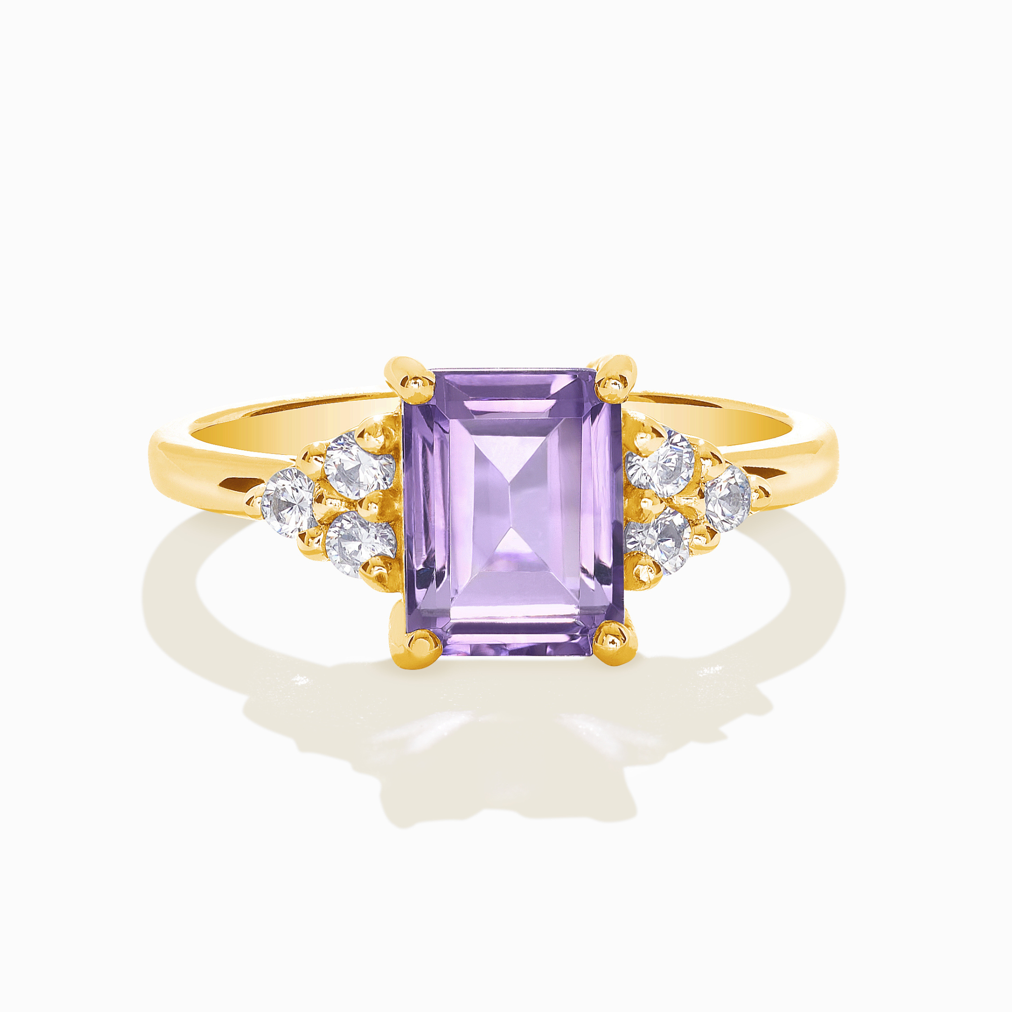Bague en améthyste lavande taille émeraude en vermeil d'or 18 carats