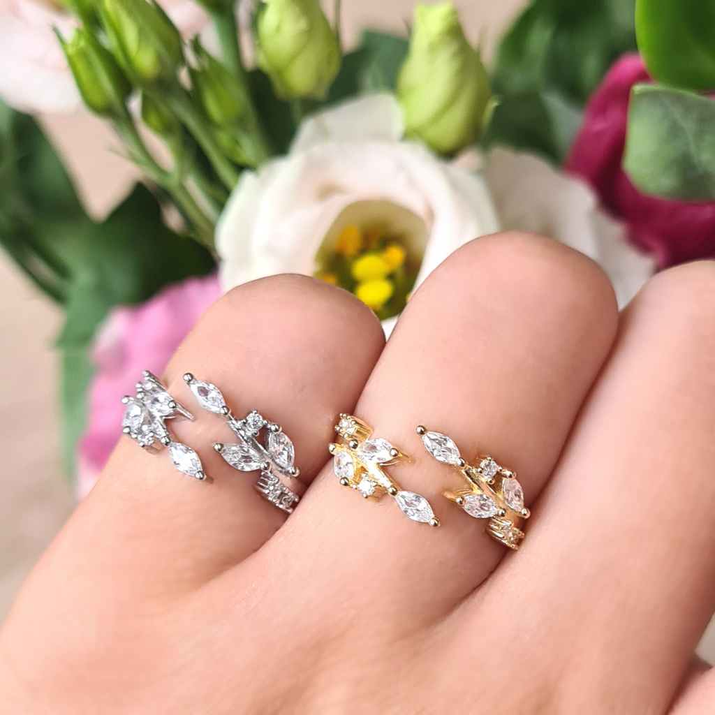 Bague ajustable feuille en or