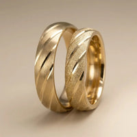 5mm Gold Wedding Band – Diagonal Contrast – 9ct/14ct/18ct Gold
