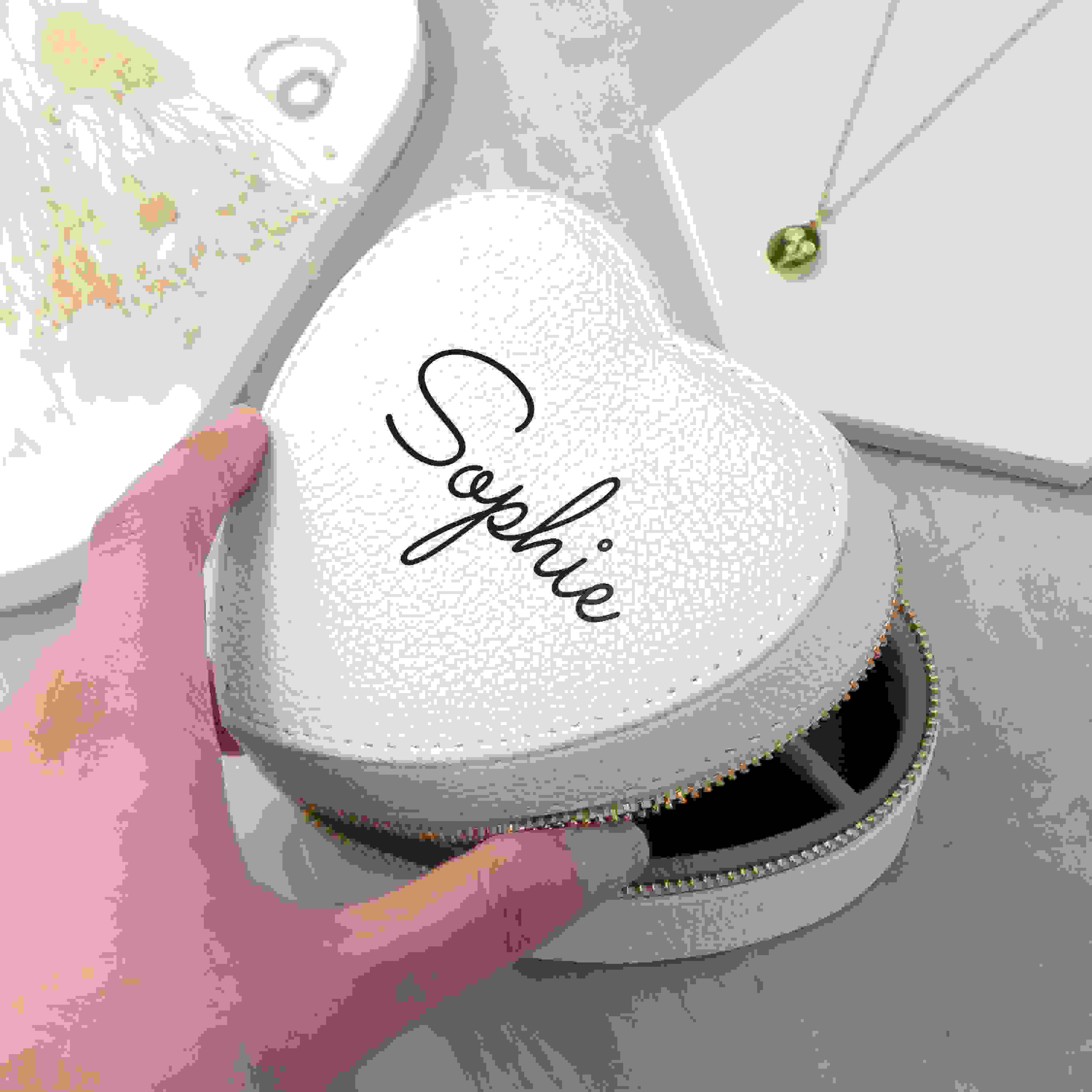 Personalised White Heart Jewellery Case