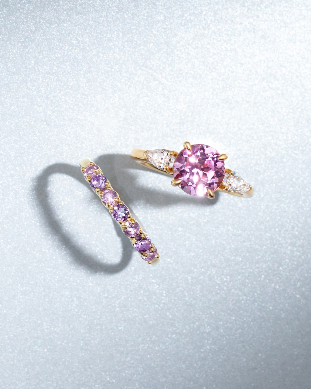 Bague de Fiançailles Trilogy Saphir Rose Taille Ronde en Vermeil Or 18 carats