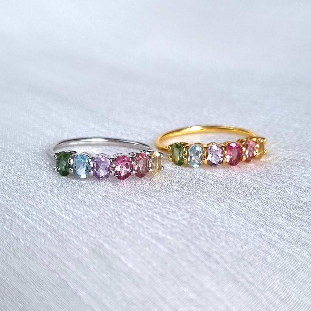 Bague Demi-Éternité Arc-en-ciel en Pierres Précieuses Multicolores en Argent Sterling