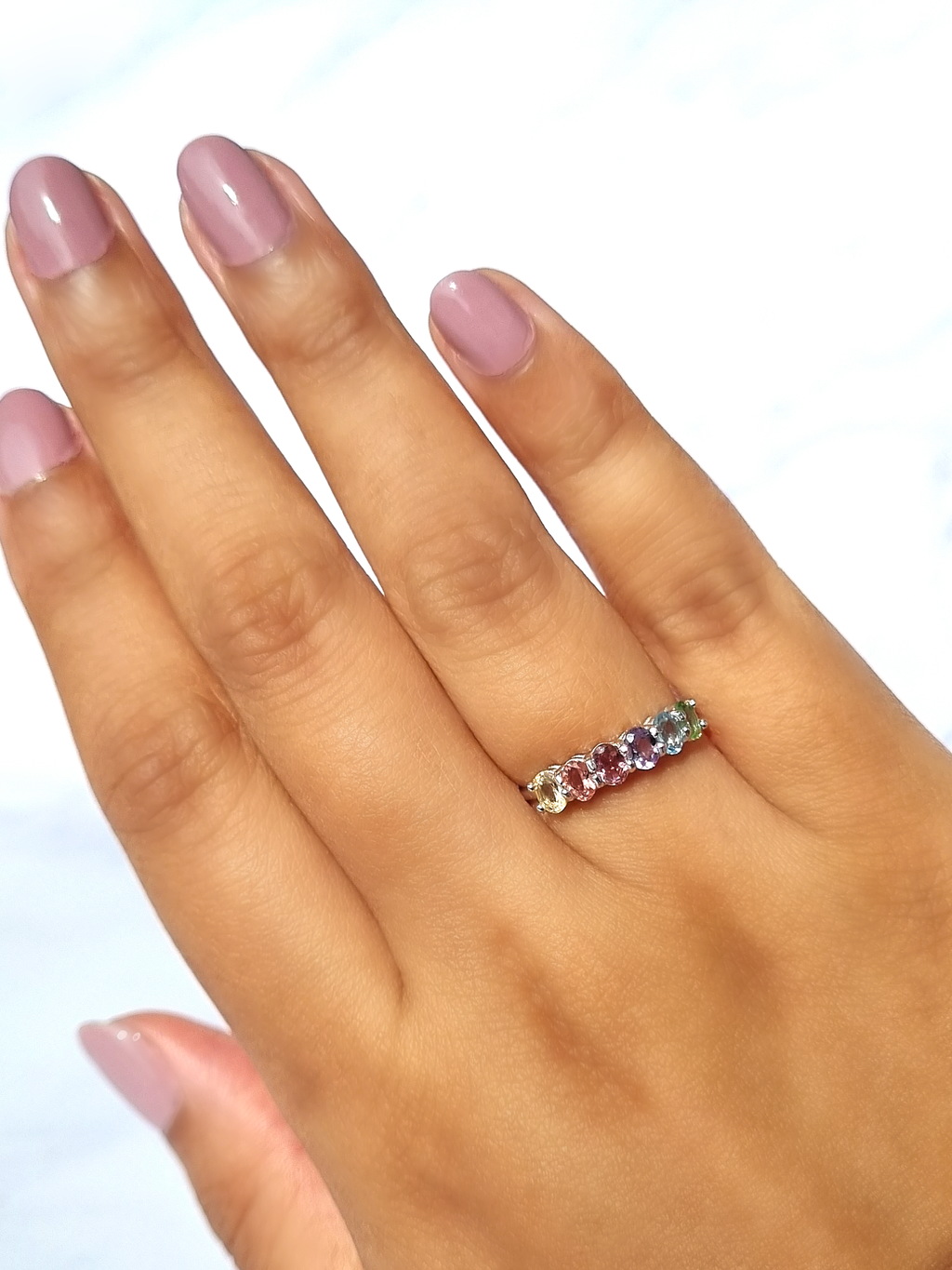 Bague Demi-Éternité Arc-en-ciel en Pierres Précieuses Multicolores en Argent Sterling