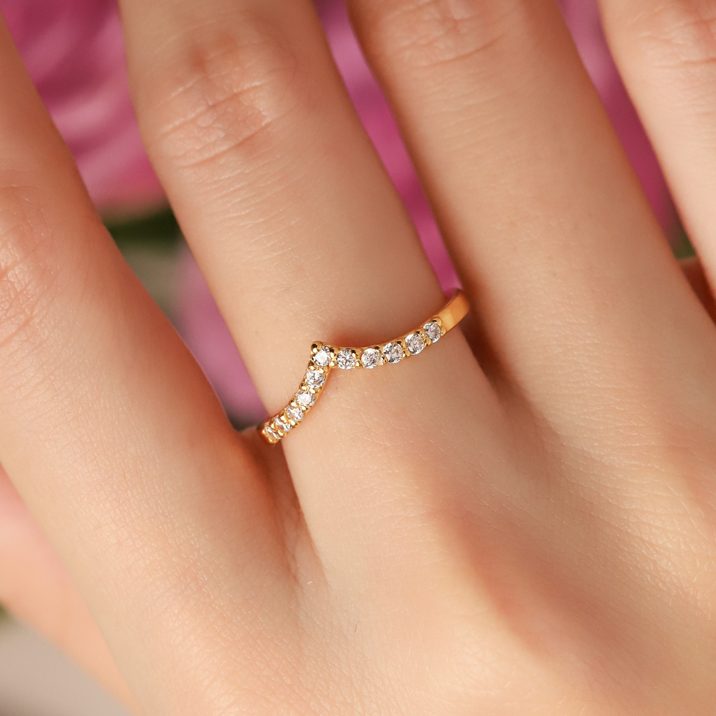 Wishbone Curved Eternity Ring in 18k Gold Vermeil - SJR London Timepiece