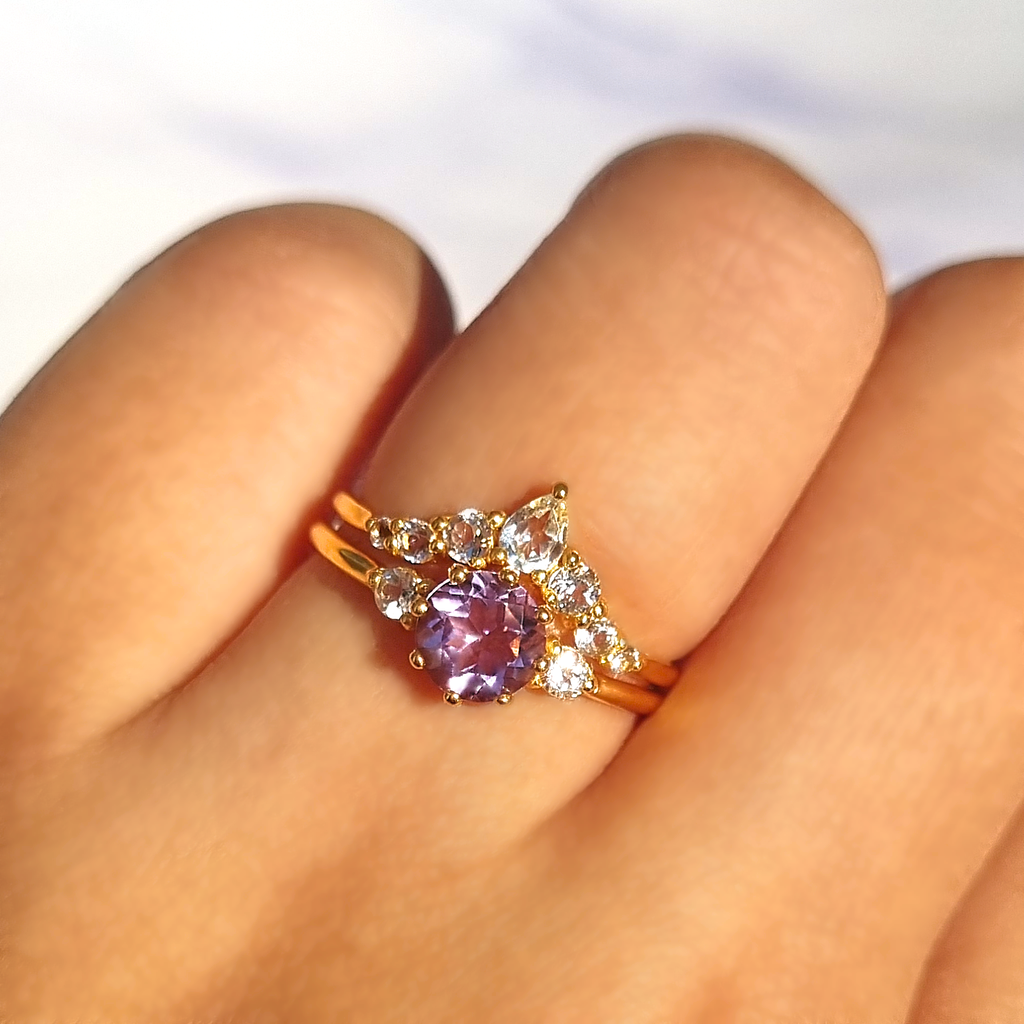 Bague Sélène en améthyste lavande, sertie de vermeil en or 18 carats