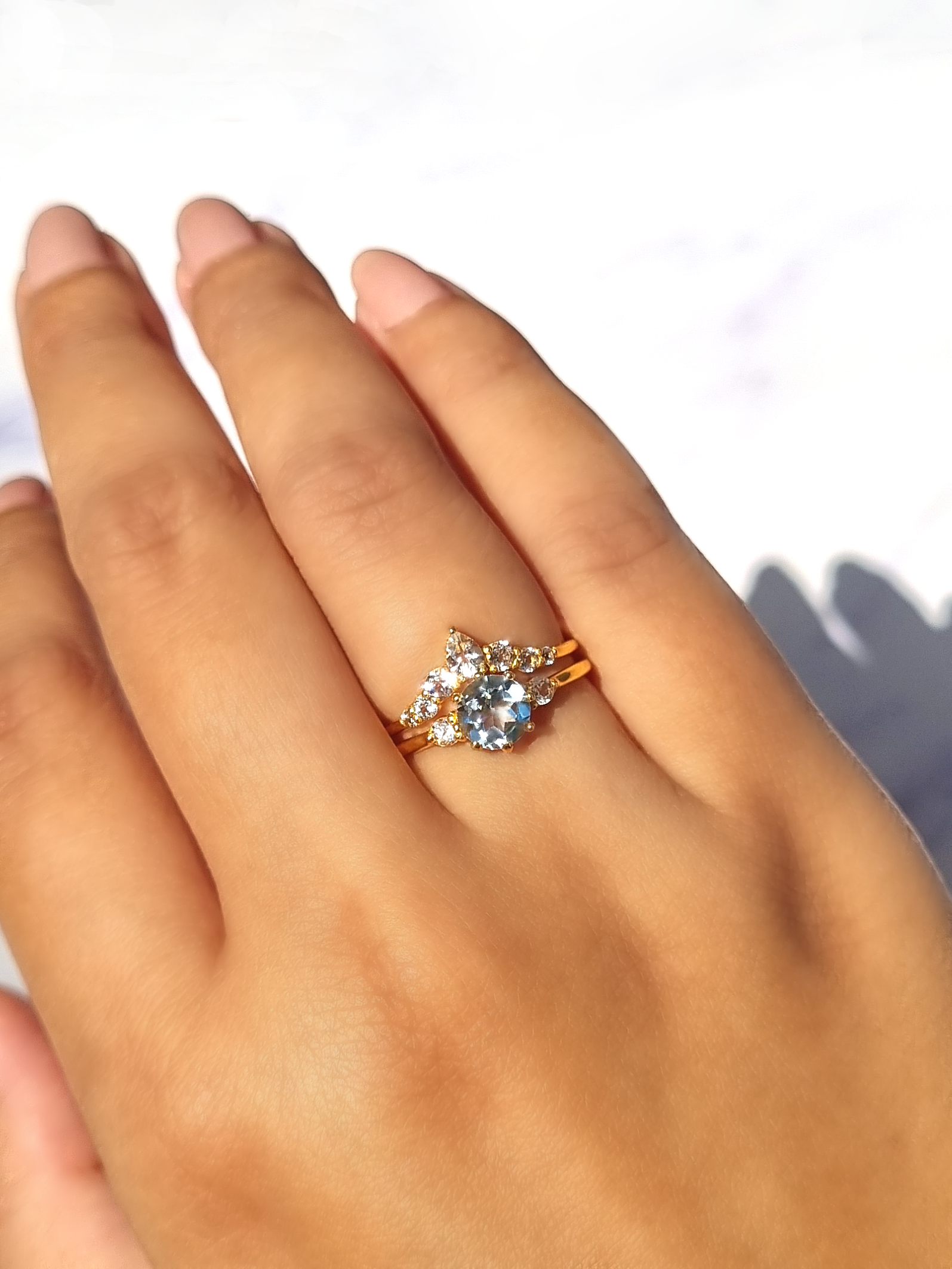 Bague Sélène en topaze bleue sertie en vermeil 18 carats