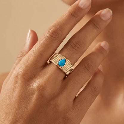 14ct/14K Gold Natural Turquoise Ring – Turquoise Drop Textured