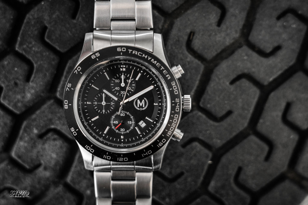 Chronographe Essai GT, bracelet métallique
