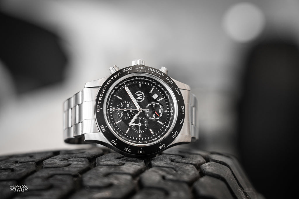 Chronographe Essai GT, bracelet métallique
