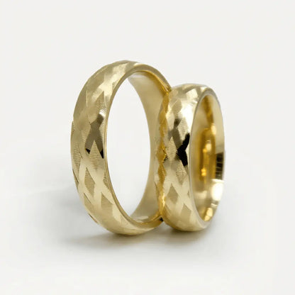 5mm Gold Wedding Band – Cross Faceted – 9ct/14ct/18ct Gold