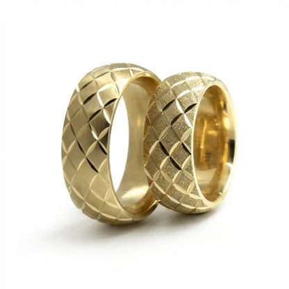 7mm Gold Wedding Band – Geometric Faceted – 9ct/14ct/18ct Gold