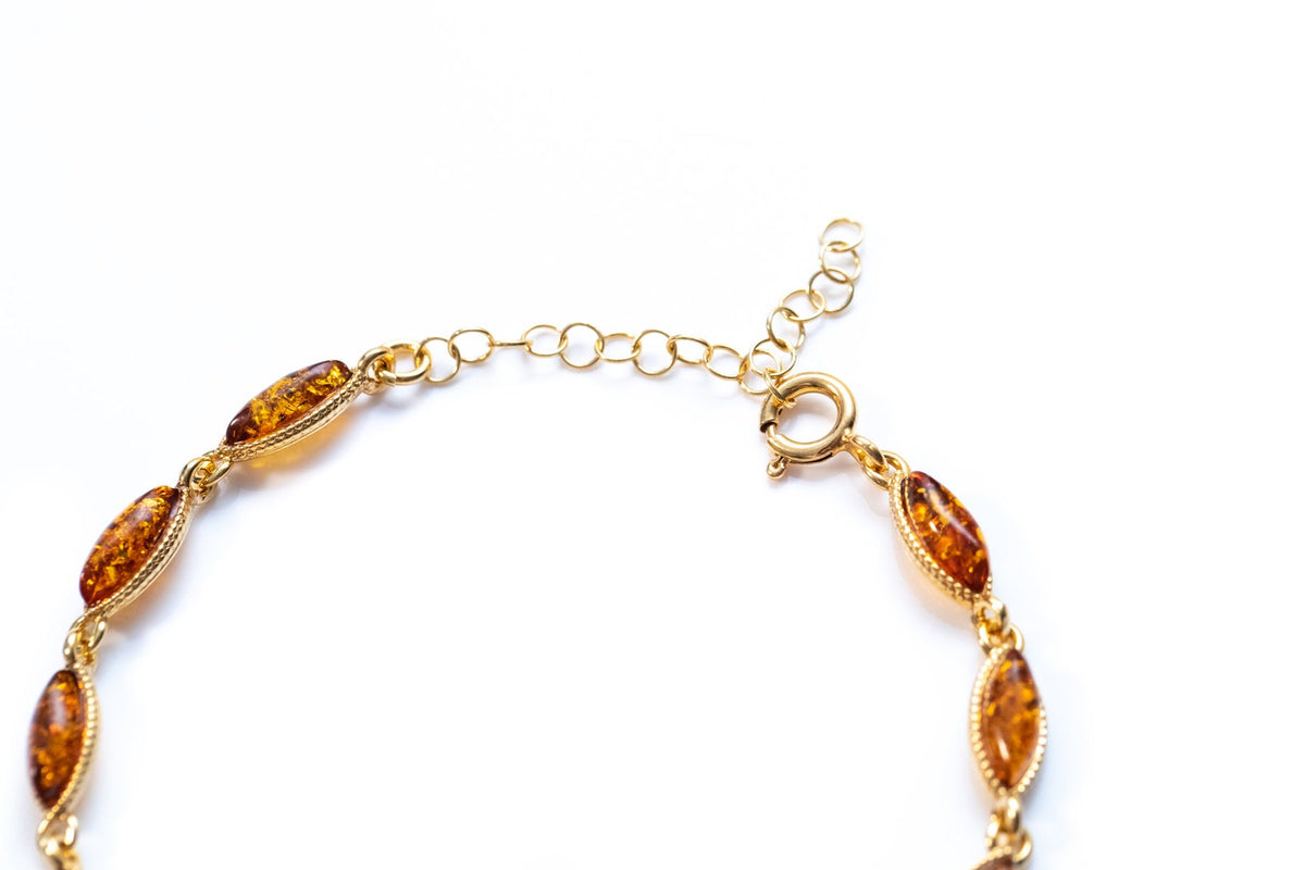 Bracelet délicat en argent plaqué or et ambre