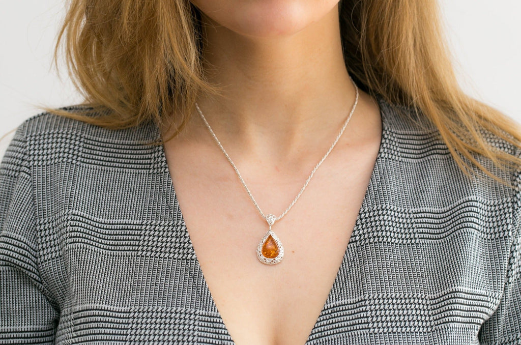 Pendentif Gouttelette Ambre Cadre Filigrane