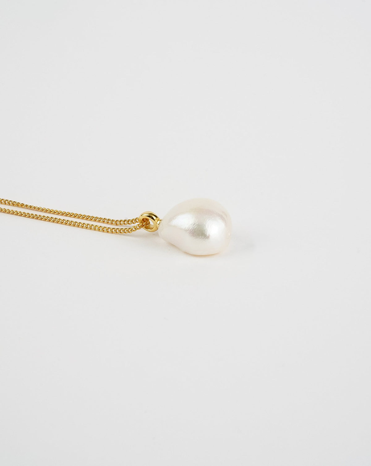 Classic Freshwater Pearl Necklace