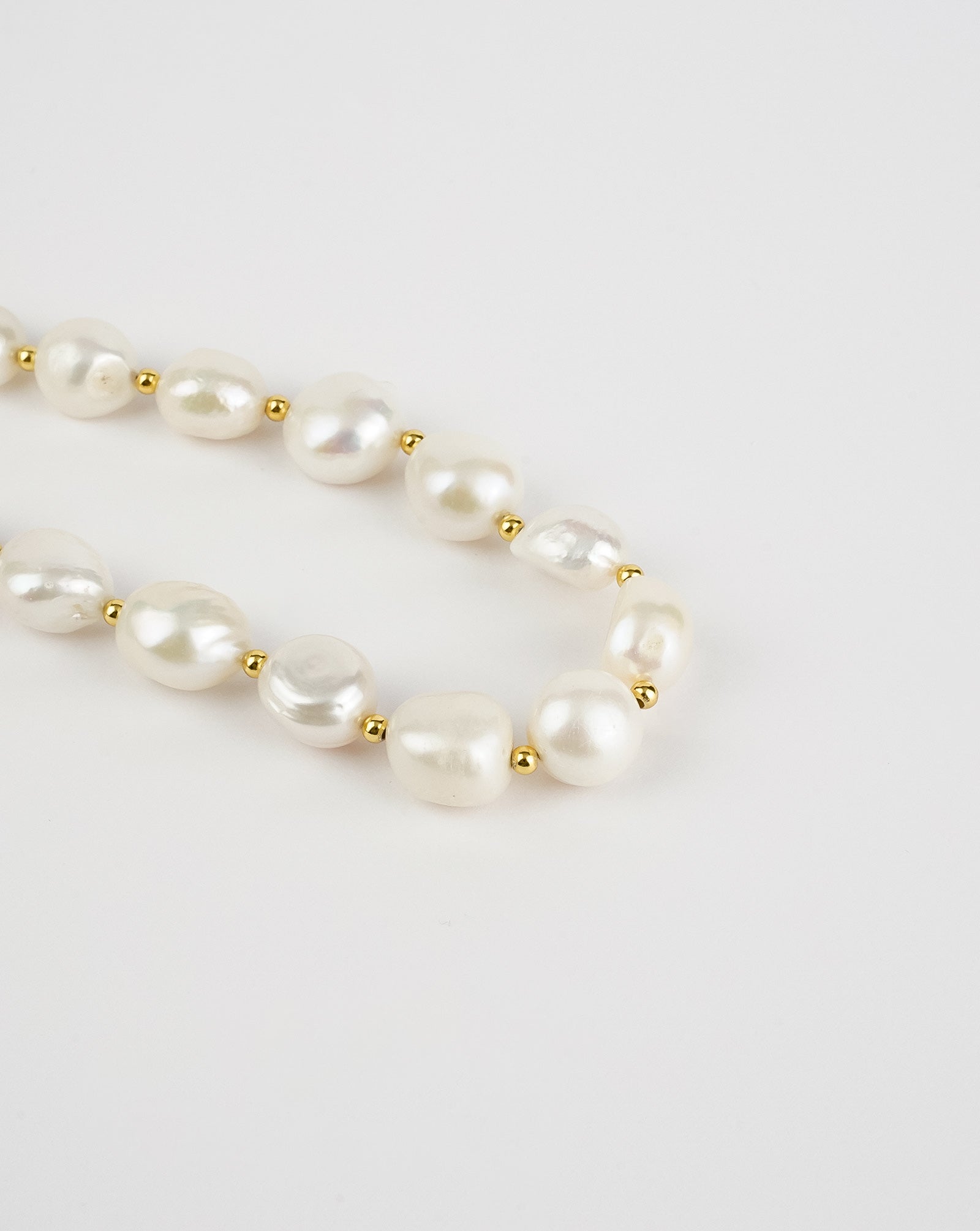 Collier de perles épaisses