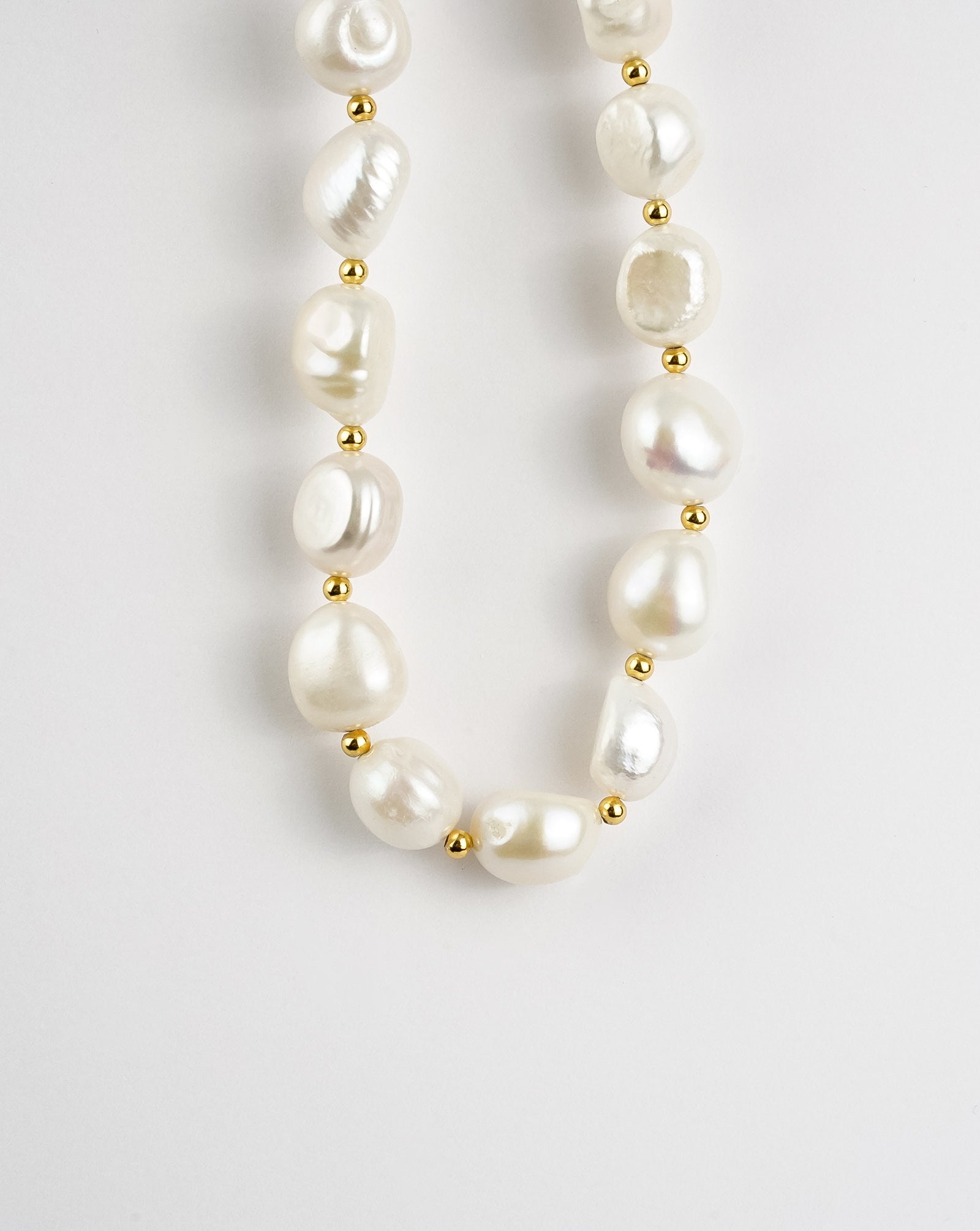 Collier de perles épaisses