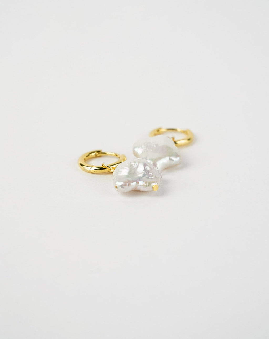 Clover Pearl Earrings