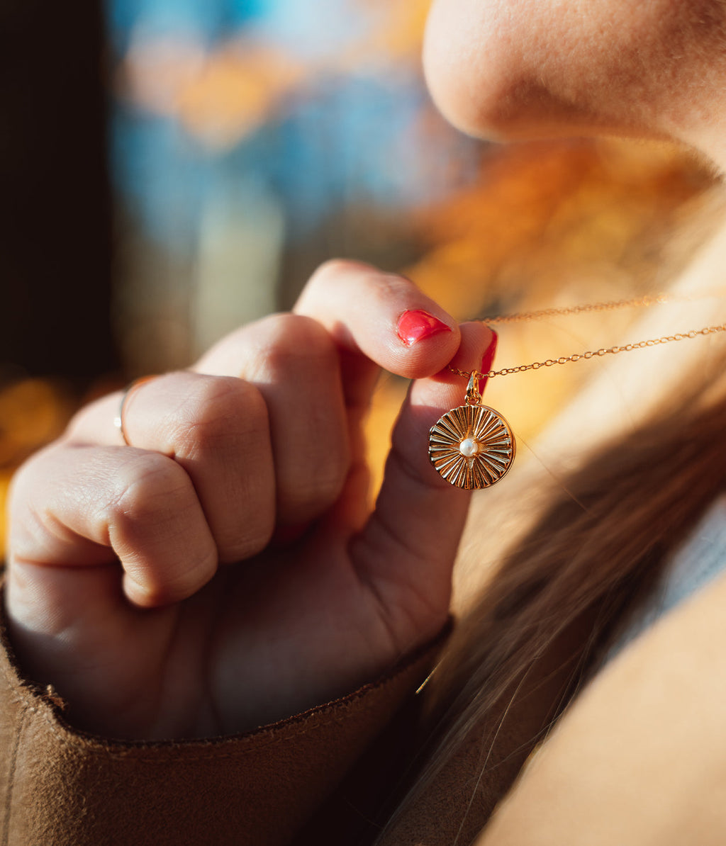 Sun Shell Pearl Locket Necklace