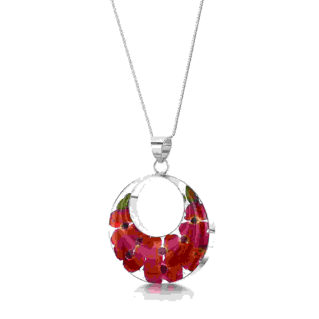 Poppy Round Pendant Necklace