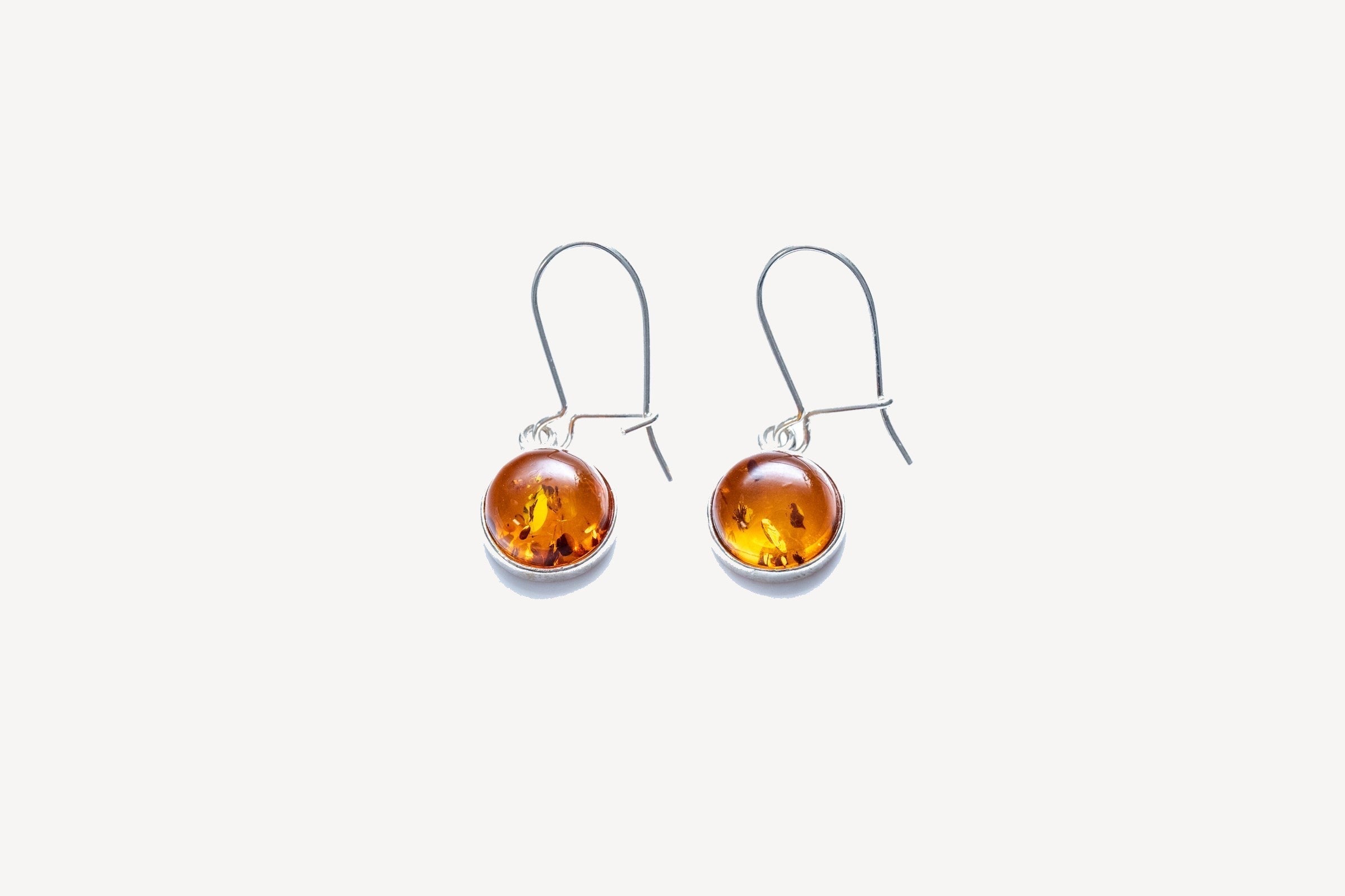 Boucles d'oreilles pendantes ambrées ESSENTIALS