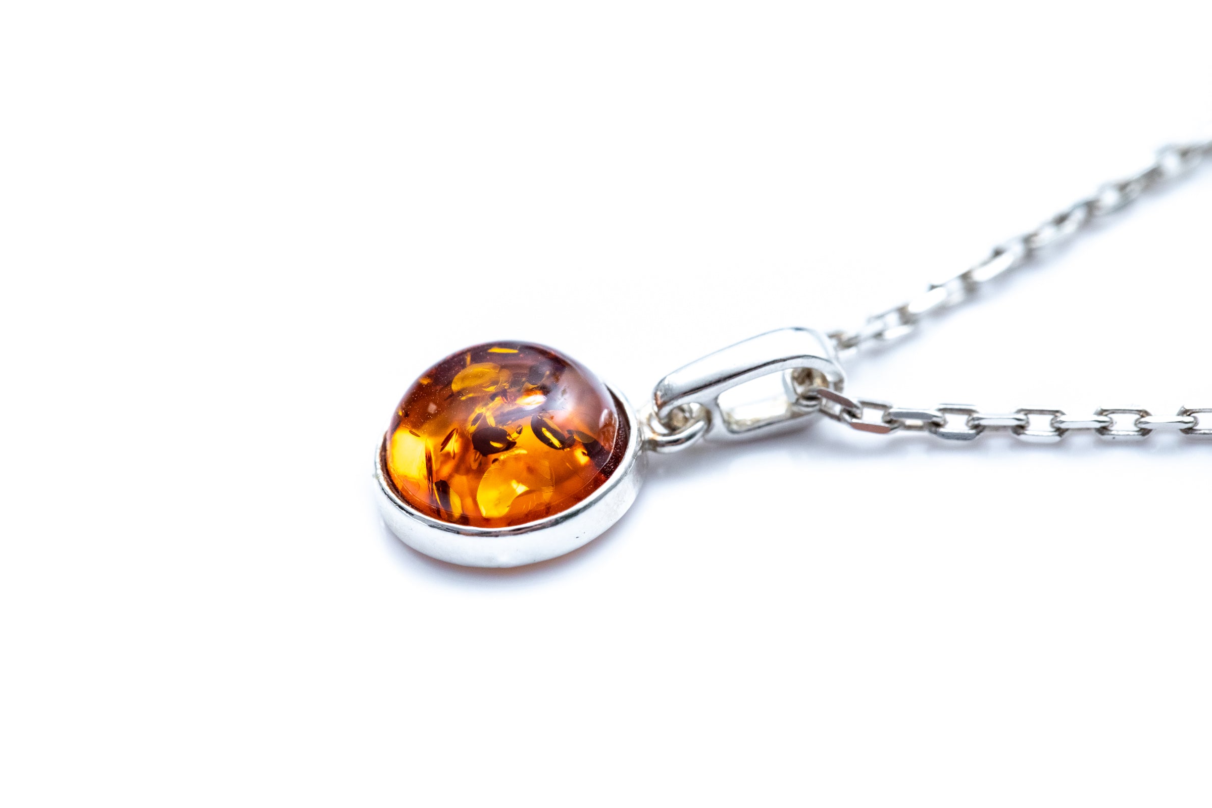 Pendentif Mini Ambre LES ESSENTIELS